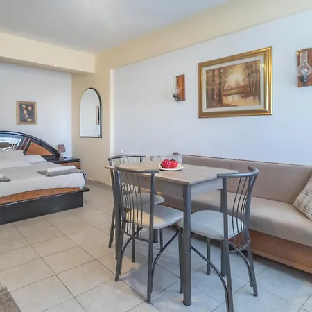 Properstay 110 - George's Apartamento